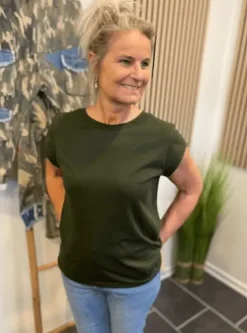 CC Heart Armygrøn T-Shirt Med Rund Hals