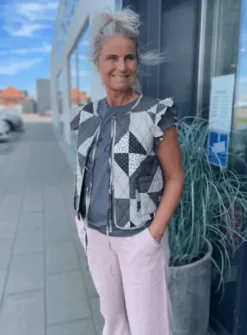CC Heart Grå T-shirt Med Tekst