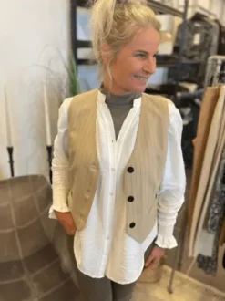 Co couture Pima Pin Vest – Camel Stribet
