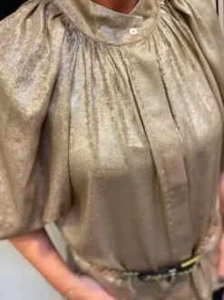 Continue Sia Gold Bluse
