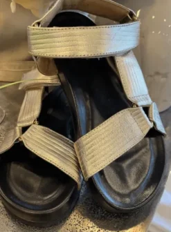 Copenhagen Shoes Carrie Gold Sandal