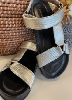 Copenhagen Shoes Carrie Gold Sandal