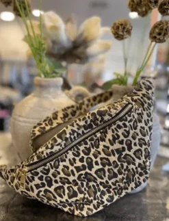 Depeche Leo Bumbag