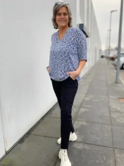 Freequent Adney Bluse Blå Print