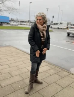 Freequent Sort Rain Jacket