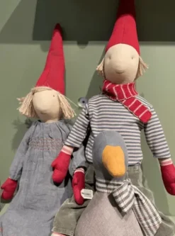 Maileg Pixy Small Girl Med Grå Kjole 2022