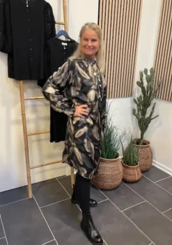 Marta Ambrette Kjole