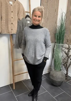Marta Dagmar Strik Medium Grey