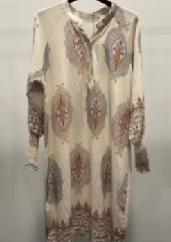 Marta Eva Kjole Creme/Rosa/Lyseblå Print