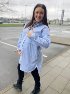Marta Mineva Lyseblå Stribet Skjorte