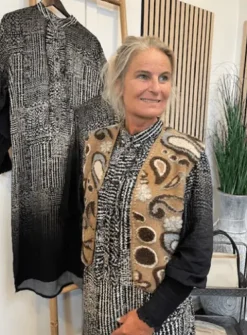Marta Pilar Vest Camello -SPAR 70%