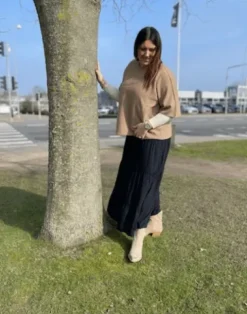 Marta Princess Sort Nederdel