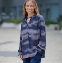 Prepair Agnes Grey Blue Bluse – SPAR 50%
