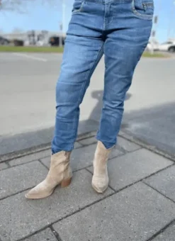Red Button Sienna Jeans